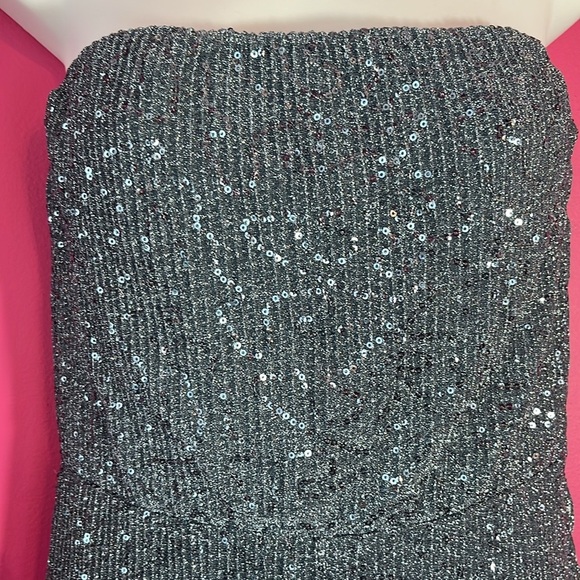 Silver sequin jumpsuit strapless bodycon new - Picture 3 of 5